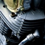 Motorcycle engine and its fins