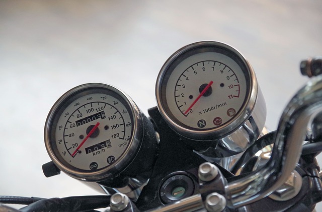 Motorcycle odometer and speedometer