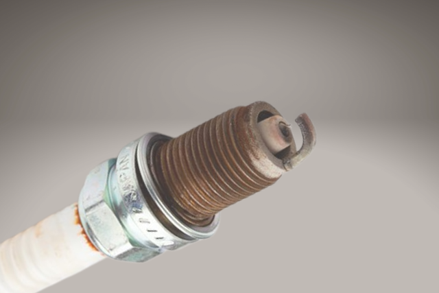 Normal used spark plug in good condition
