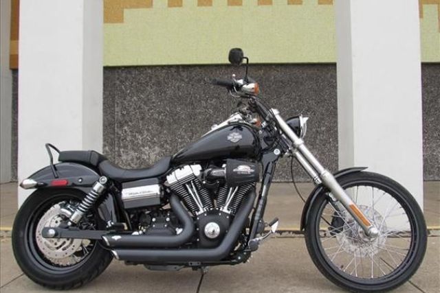 Harley Davidson Dyna Wide Glide Motorcycle