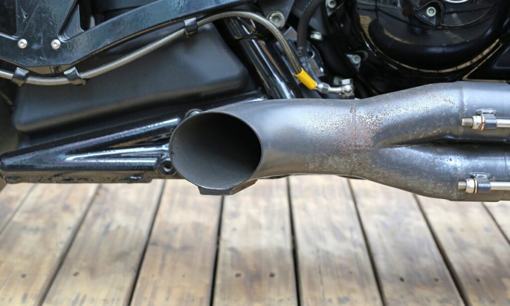 2 into 1 motorcycle exhaust with short muffler