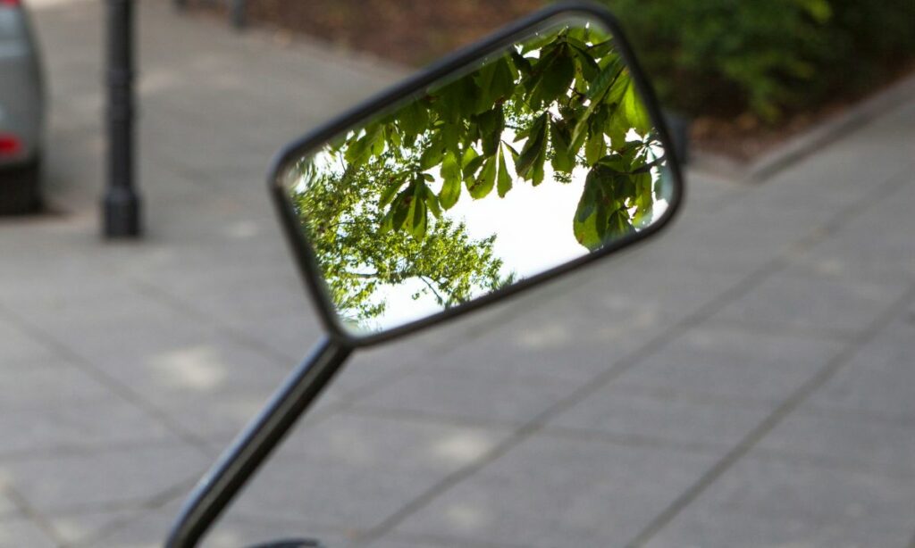 Motorcycle rear view mirror