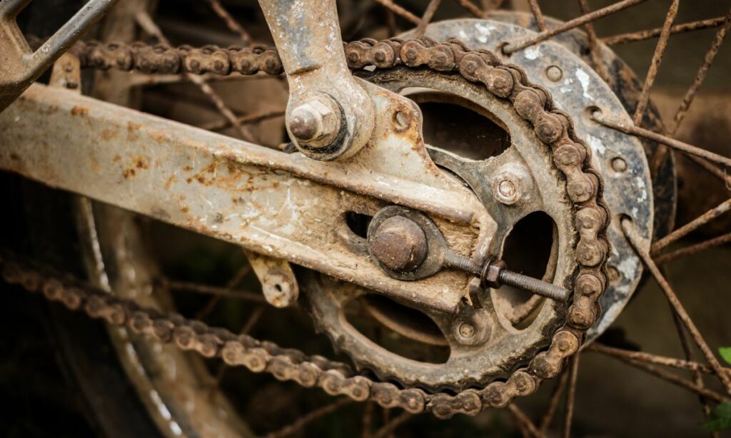 Motorcycle chain rusting along with other components